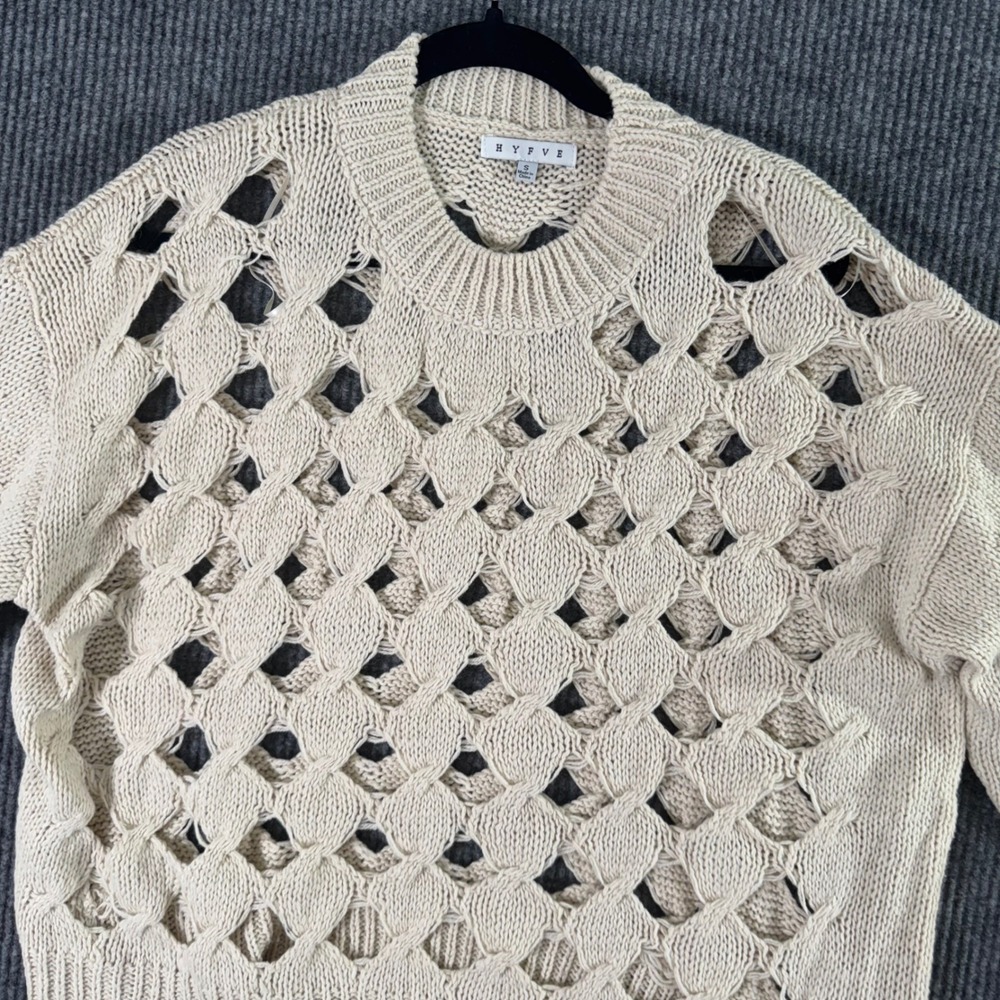 Cream Knit Sweater Womens S Diamond Cut Out Pullover Minimalist Y2K Layering‎